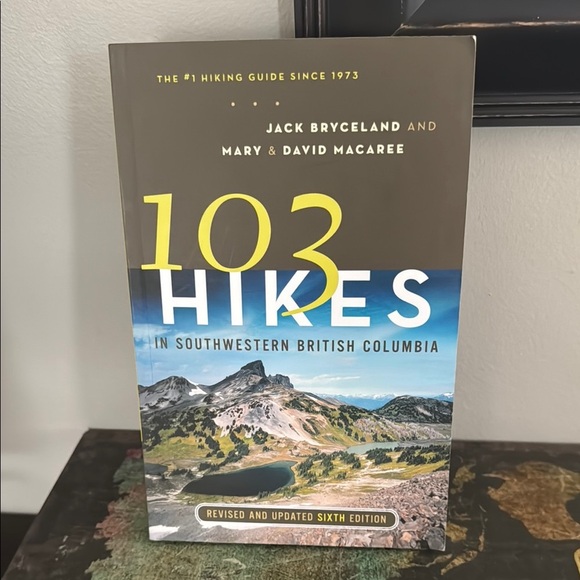103 Hikes in Southwestern British Columbia Book - Picture 1 of 4